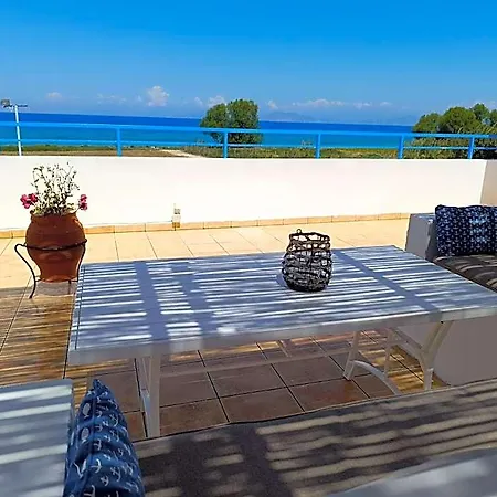 Hotel Nautilus House 2*